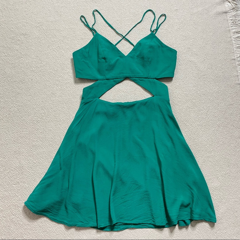 NBD x Naven Twins Green Cutout Mini Dress M - Picture 2 of 7
